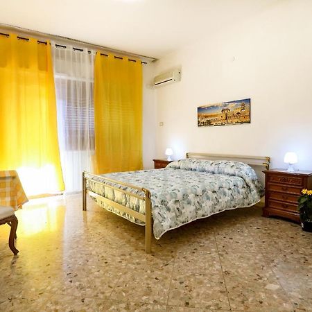 A Casa Di Fra' Bed and Breakfast Παλέρμο Εξωτερικό φωτογραφία