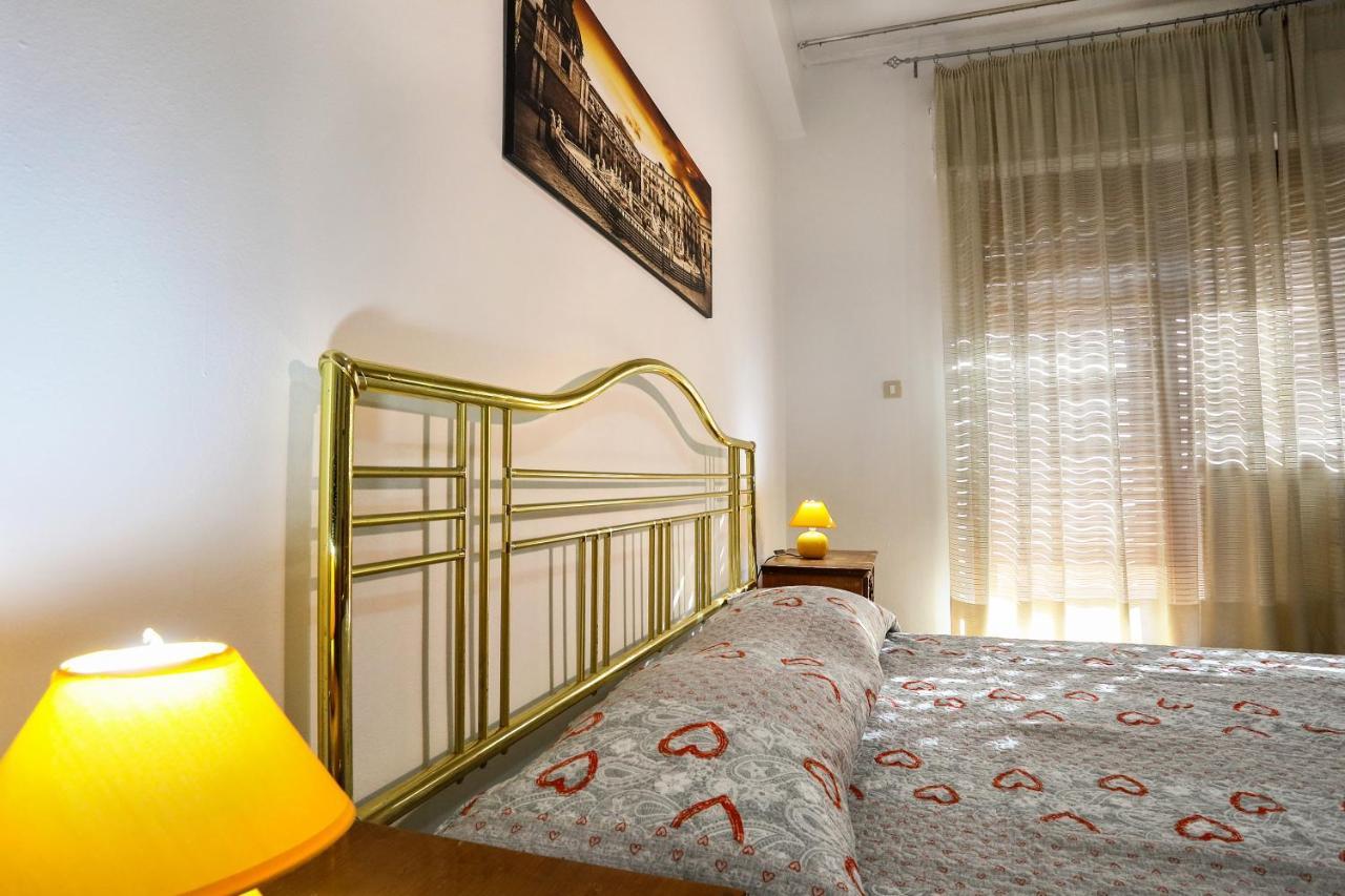 A Casa Di Fra' Bed and Breakfast Παλέρμο Εξωτερικό φωτογραφία